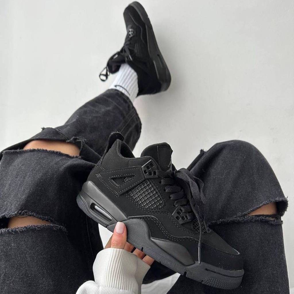 جردن 4بلک کت Nike Air Jordan4 black cat
