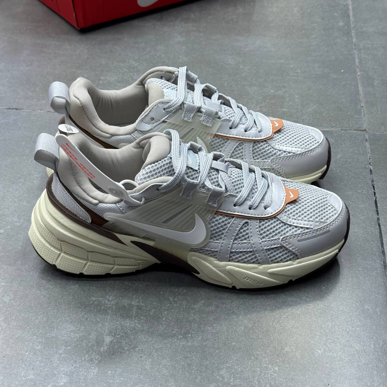 نایک وی تو کی Nike V2K Run