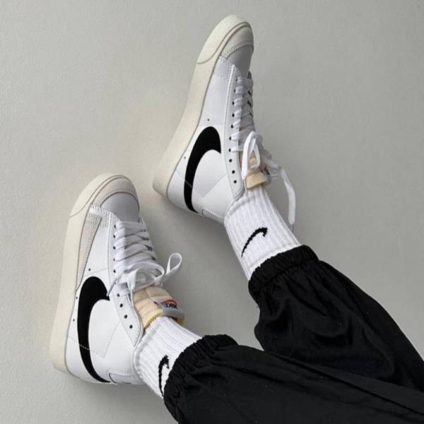 نایک بلیزر Nike Blazer Mid 77