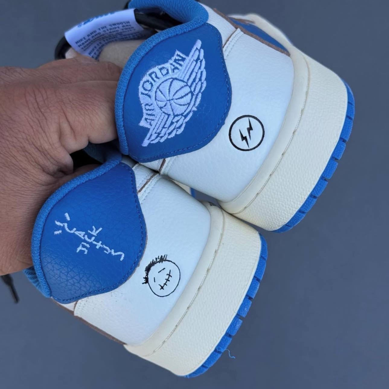جردن 1 ترویس اسکات Nike Air Jordan 1Travis Scott