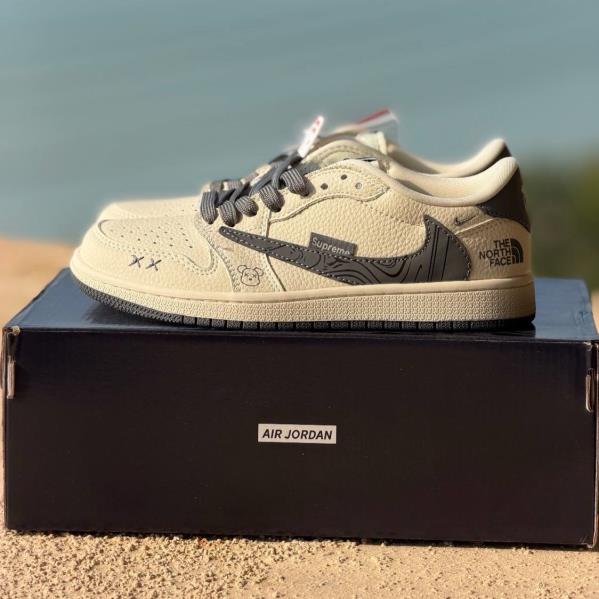 جردن 1 ترویس اسکات Nike Air Jordan 1Travis Scott