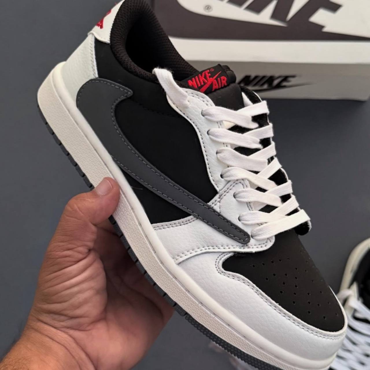 جردن 1 ترویس اسکات Nike Air Jordan 1Travis Scott