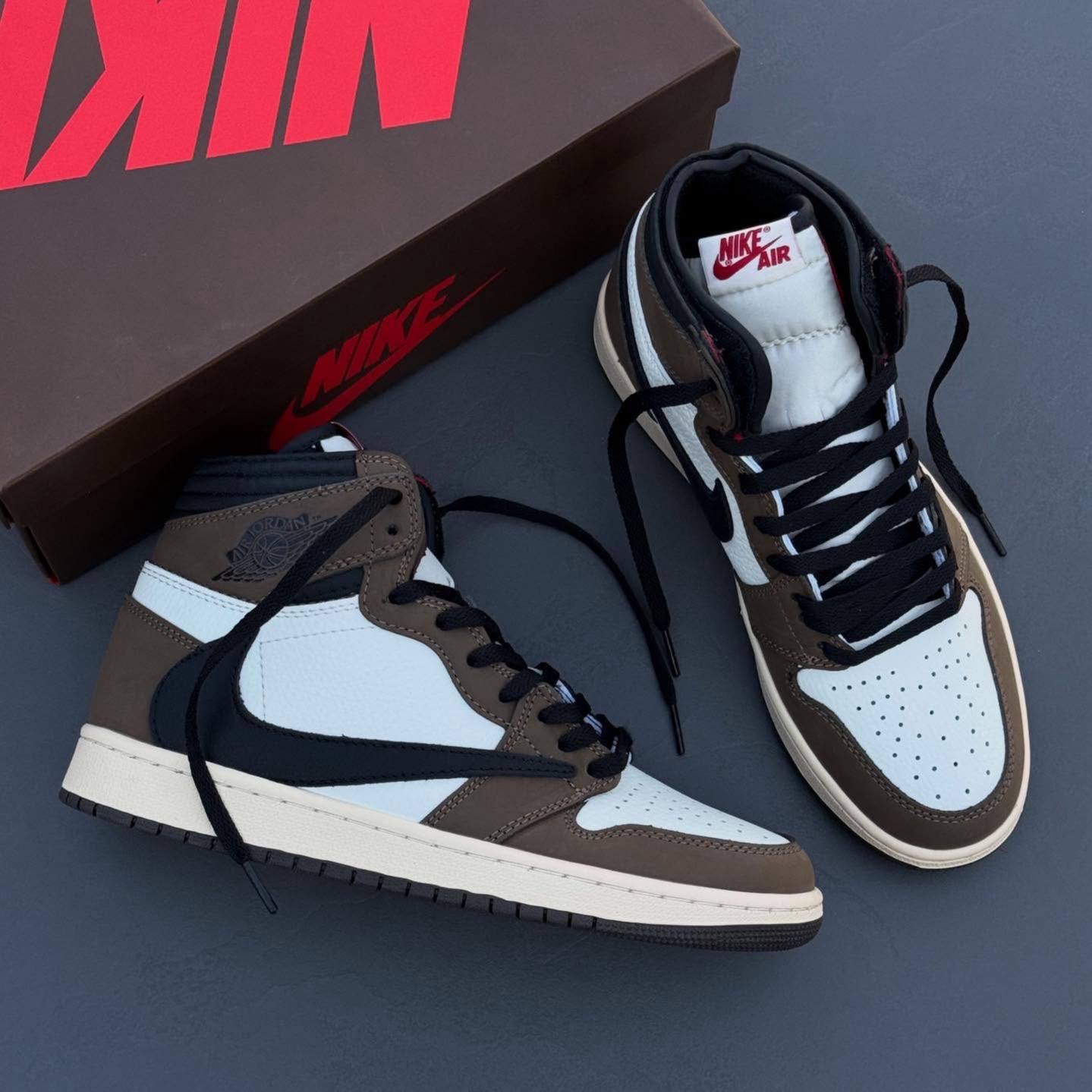 جردن 1 ترویس اسکات موکا Nike Air Jordan1Travis Scott Mocha