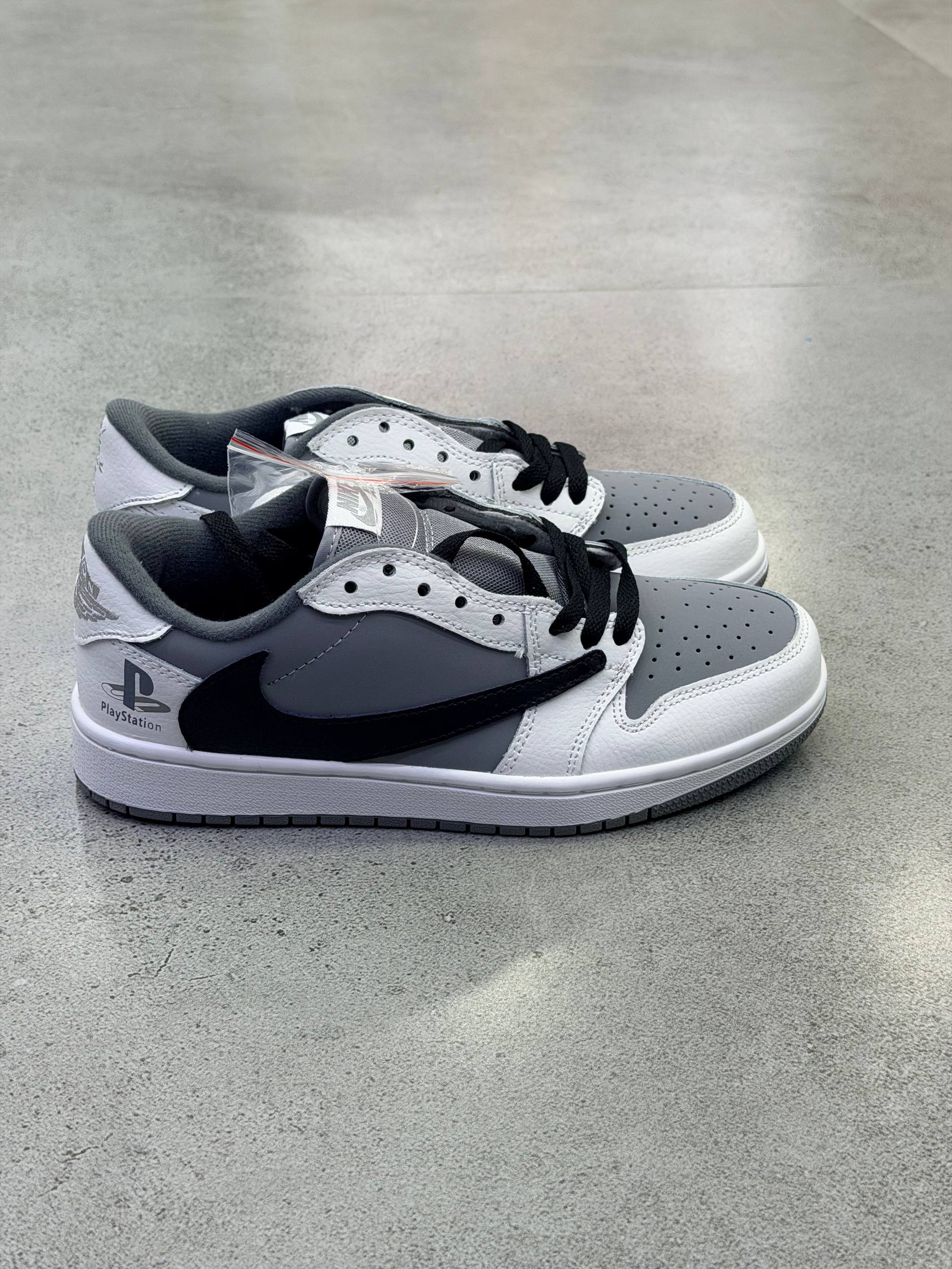 جردن 1 ترویس اسکات پلی استیشنی Nike Air Jordan 1Travis Scott