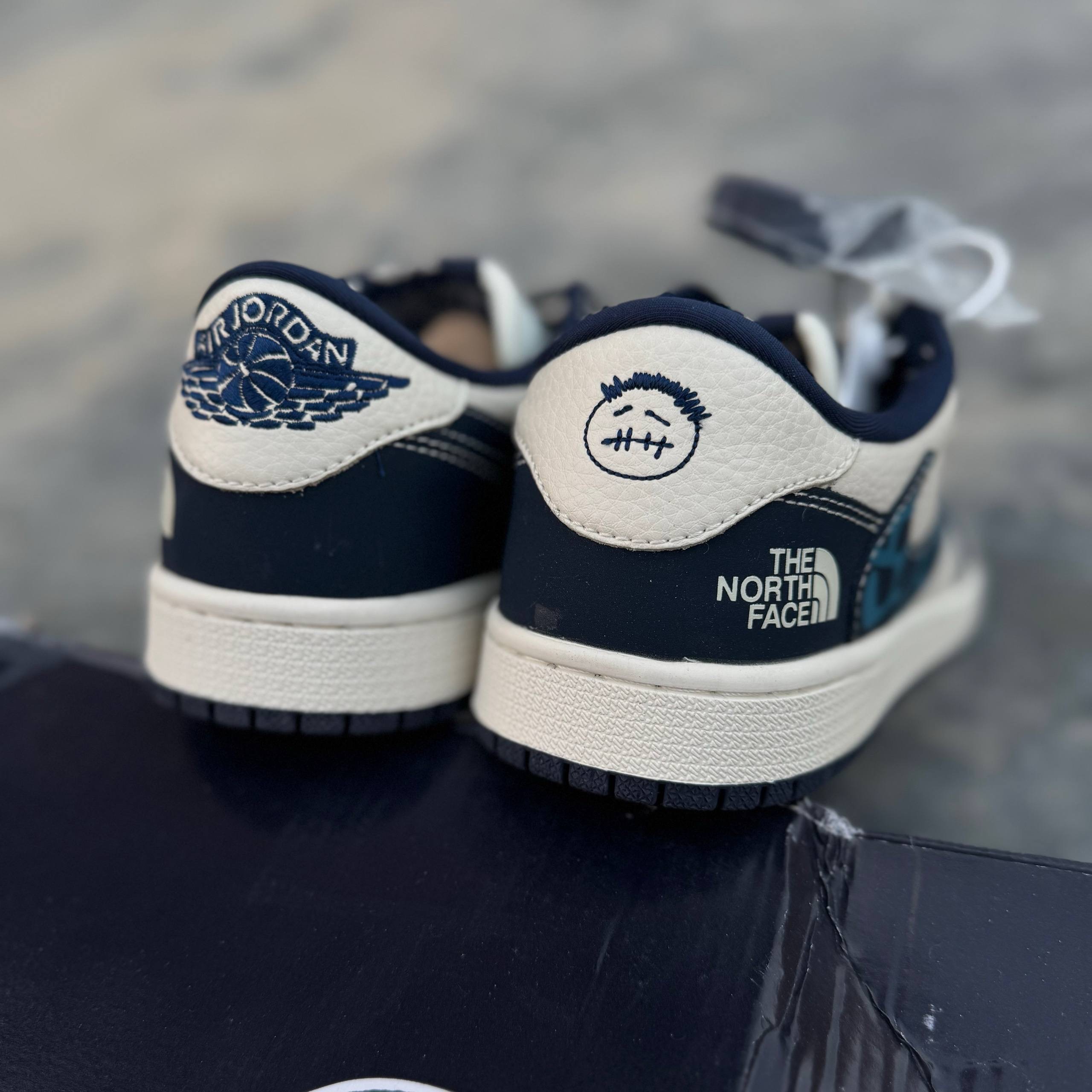 نایک جردن ترویس اسکات نورث فیسThe North Face