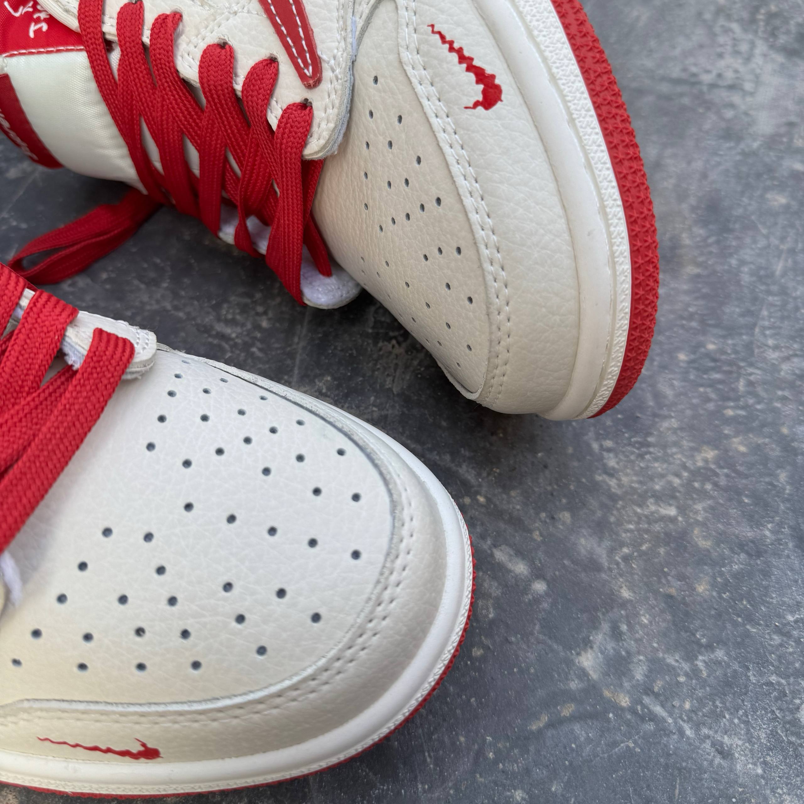 نایک جردن ترویس لو سوپریم