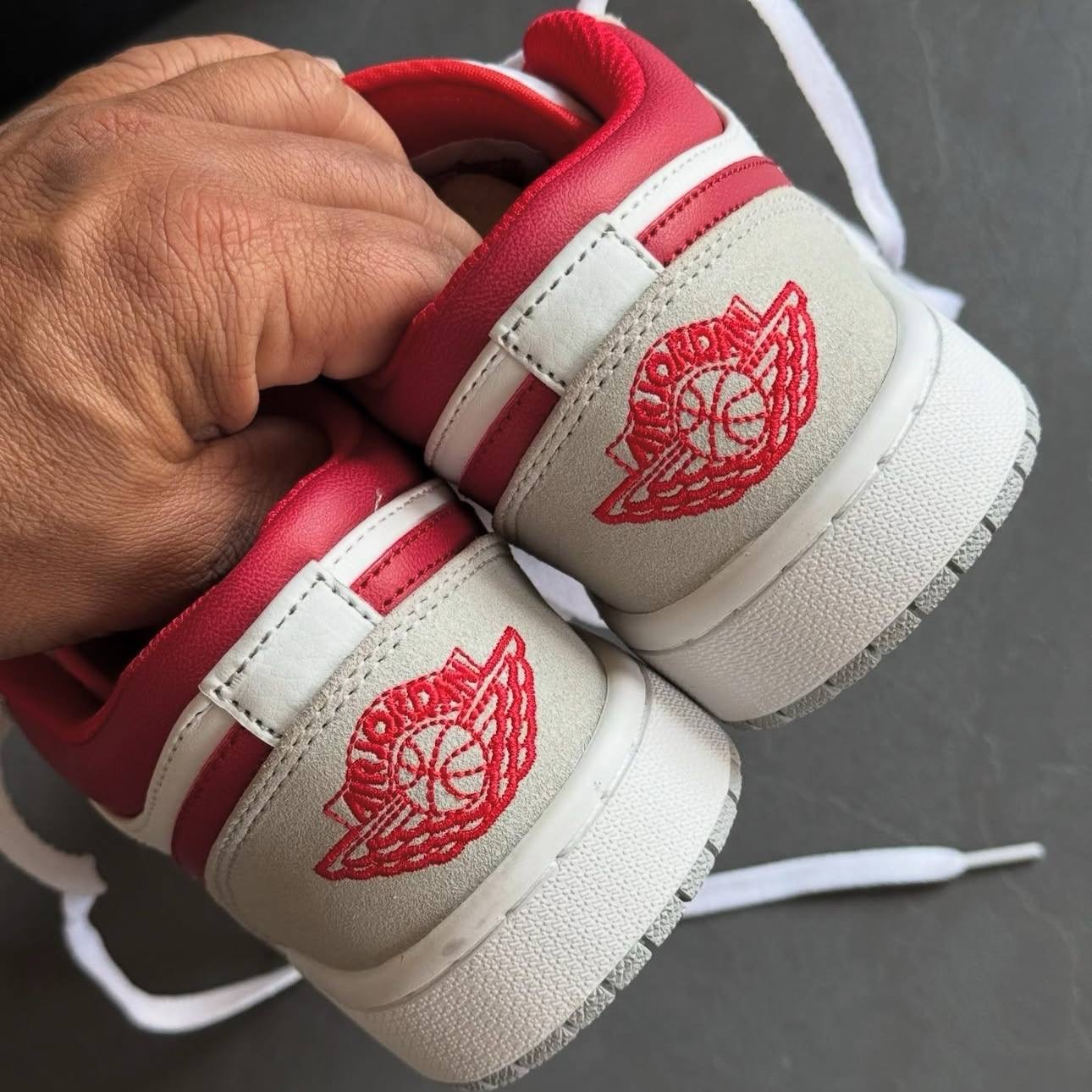 ایر جردن وان اسموک گری رد Nike Air Jordan 1 Low Light Smoke Grey Gym Red