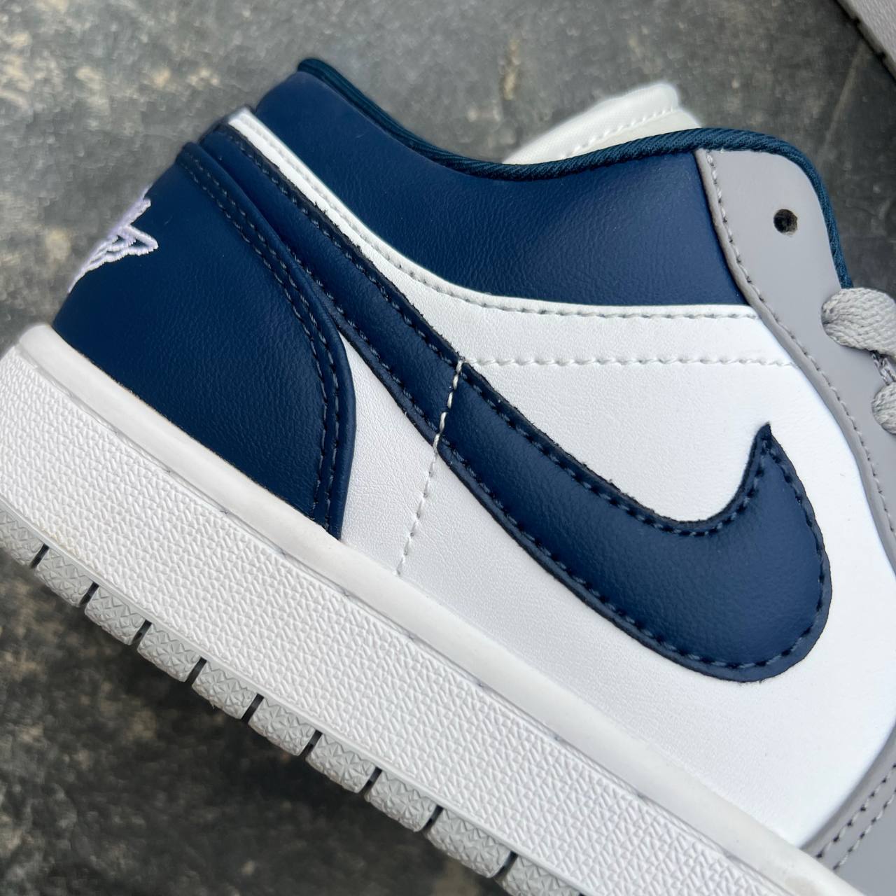 نایک ایر جردن وان