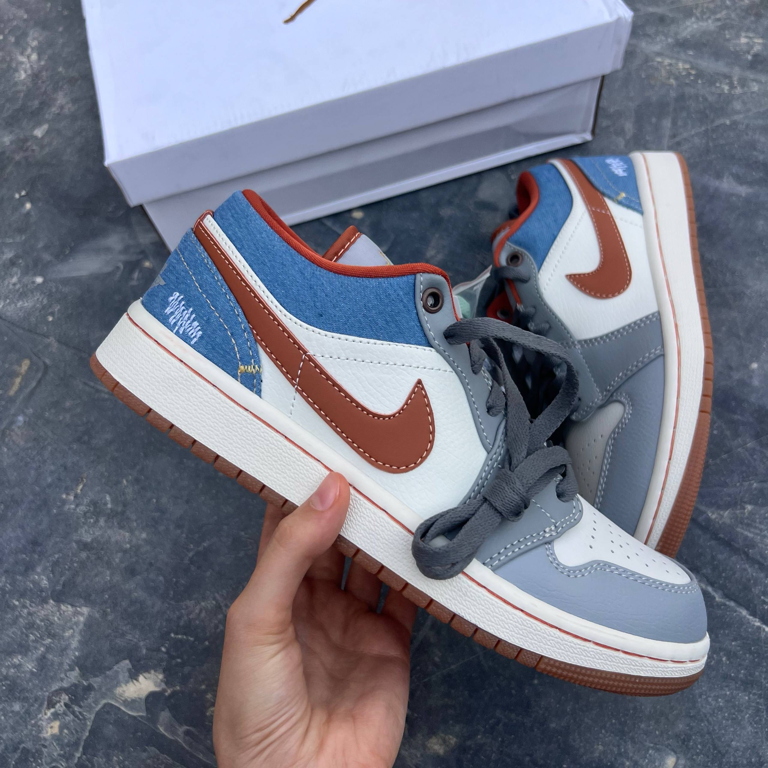 نایک ایر جردن وان Nike Air Jordan 1