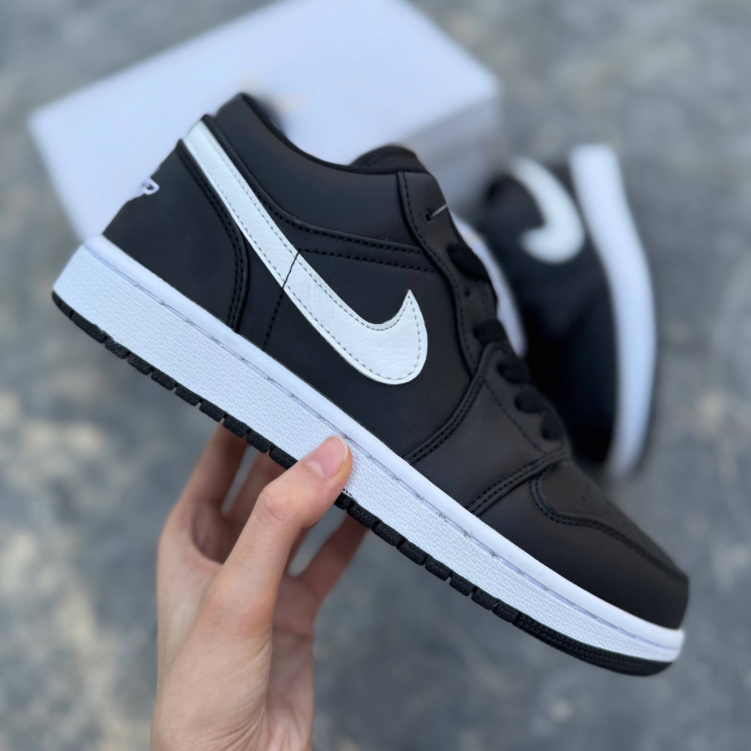 نایک ایر جردن وان nike air jordan1