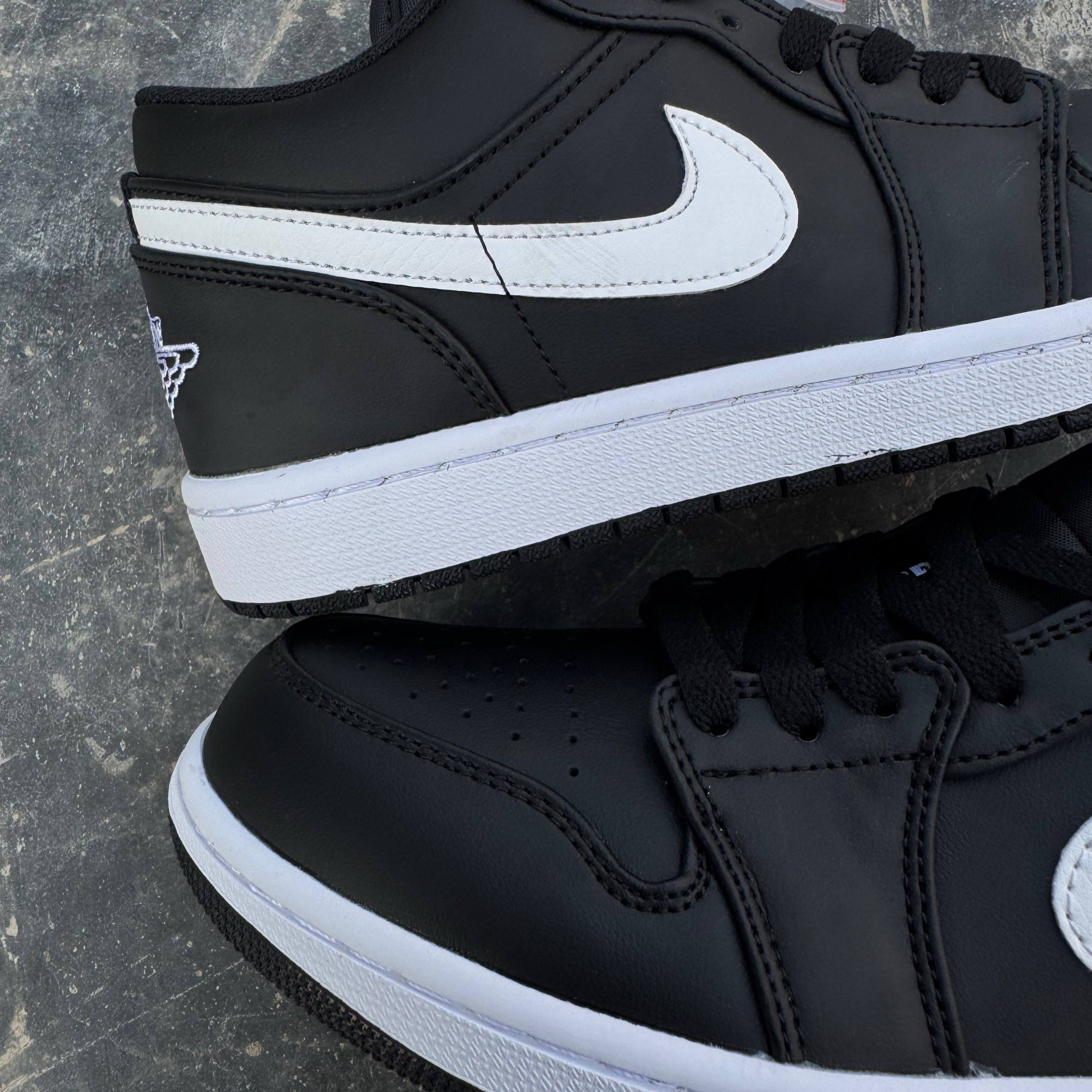 نایک ایر جردن وان nike air jordan1