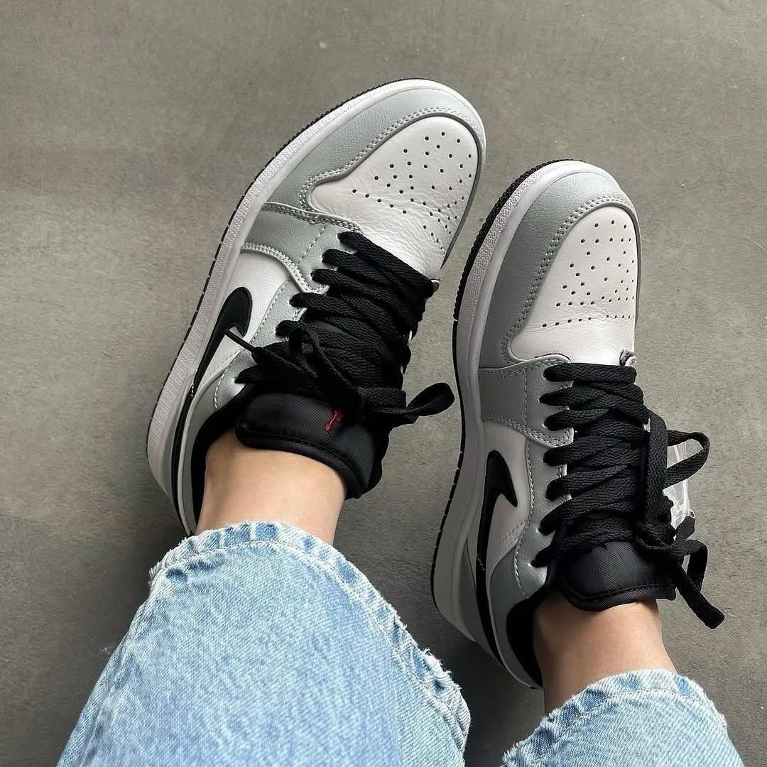 نایک ایر جردن وان اسموک گری Nike Air Jordan 1