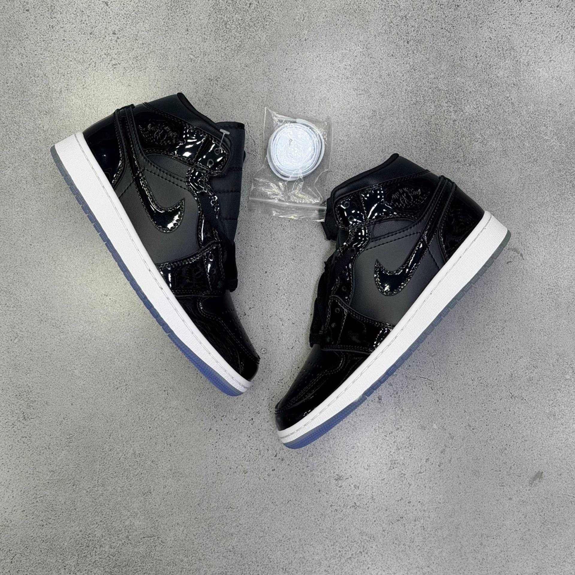 نایک ایر جردن وان اسپیس جم Nike Air Jordan 1 Mid Space Jam