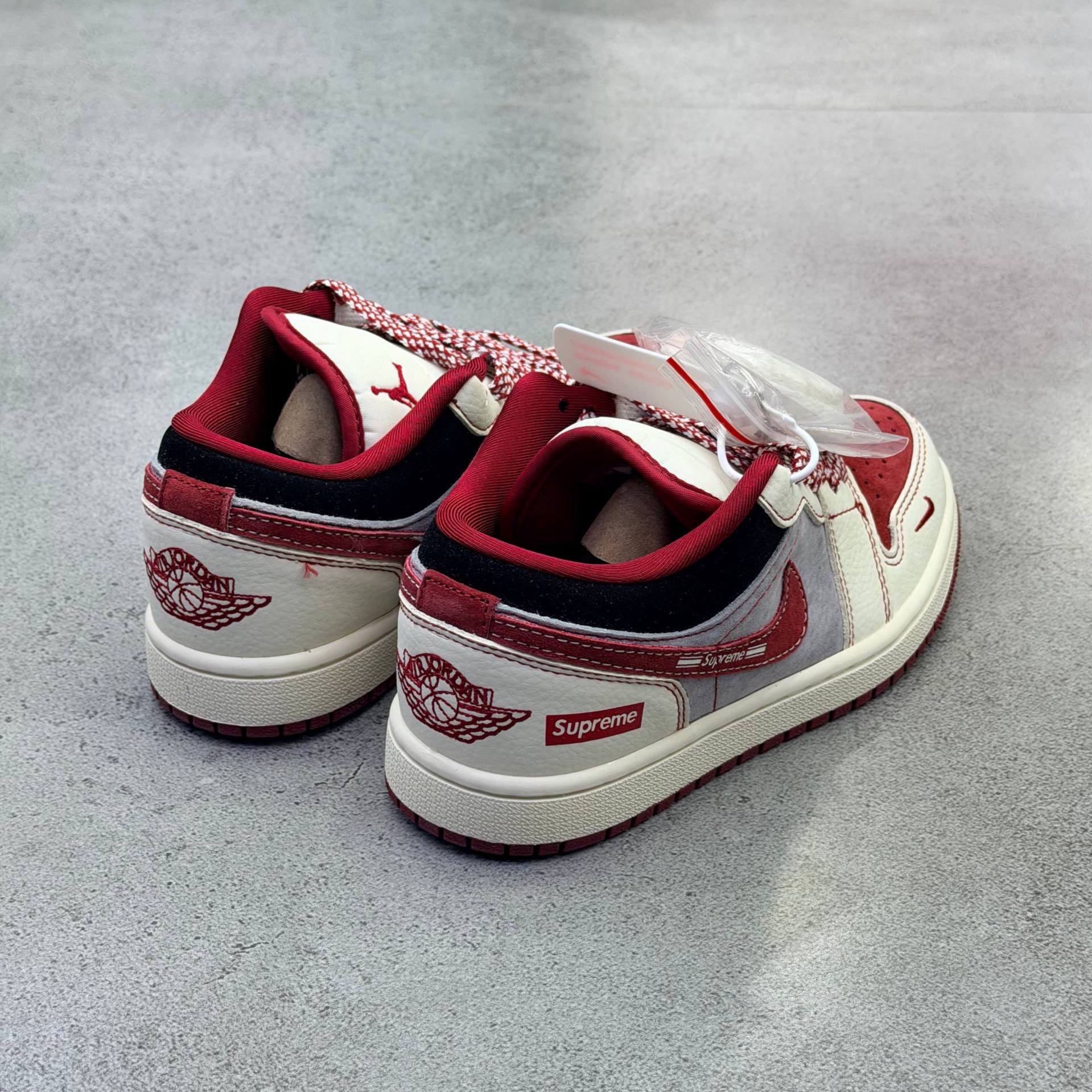 نایک ایر جردن وان دیور Nike Air Jordan 1