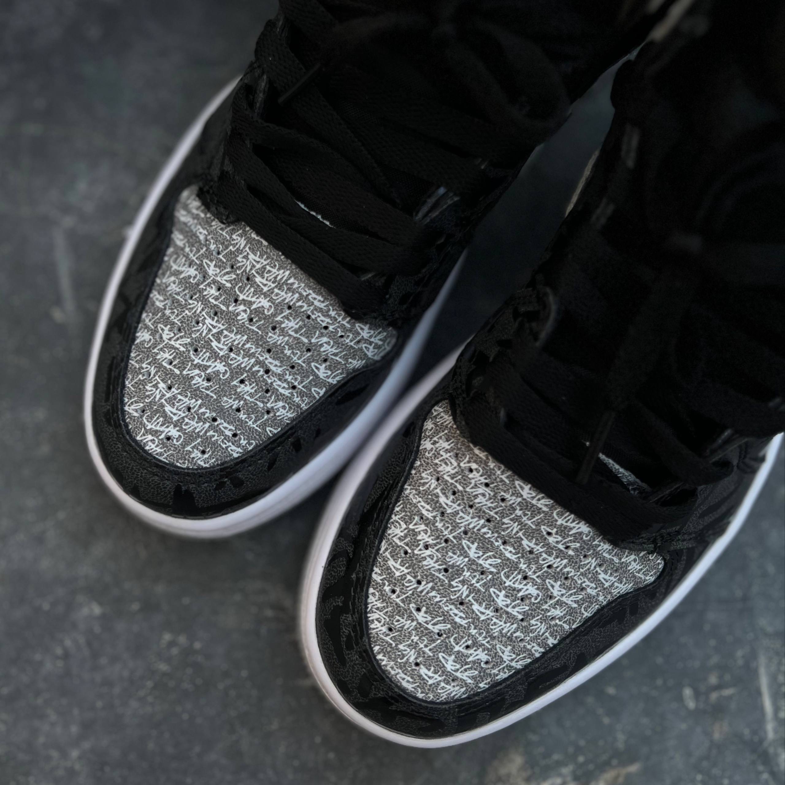 نایک ایر جردن وان ربیلیونر Nike Air Jordan 1