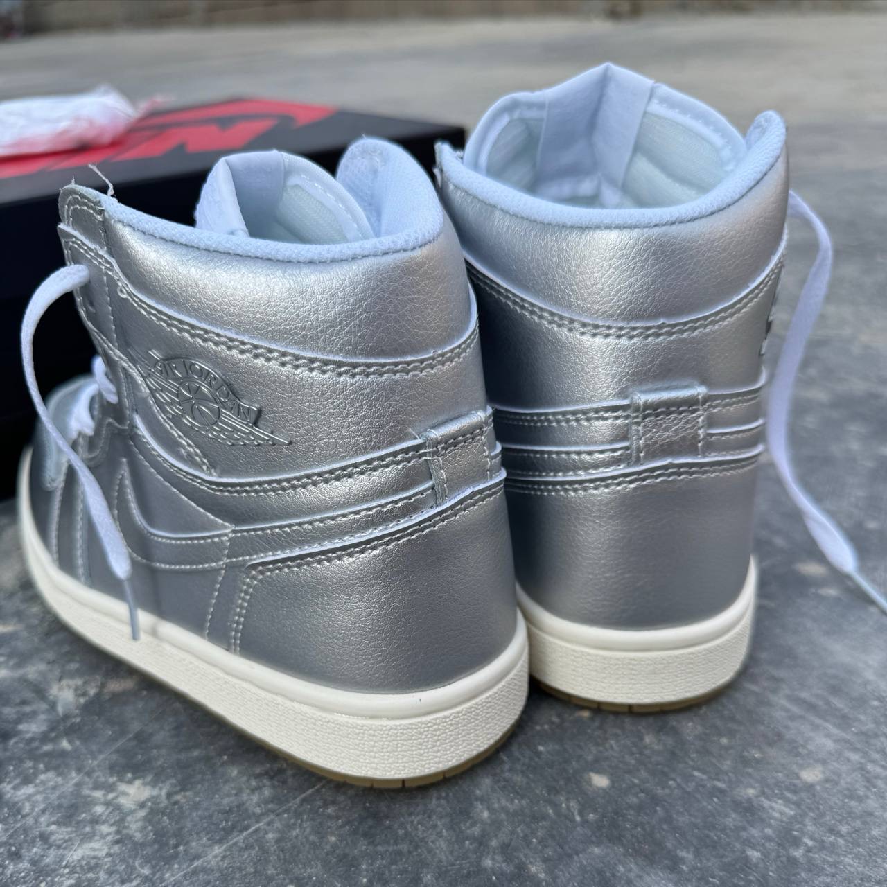 نایک ایر جردن وان سیلور Nike Air Jordan 1