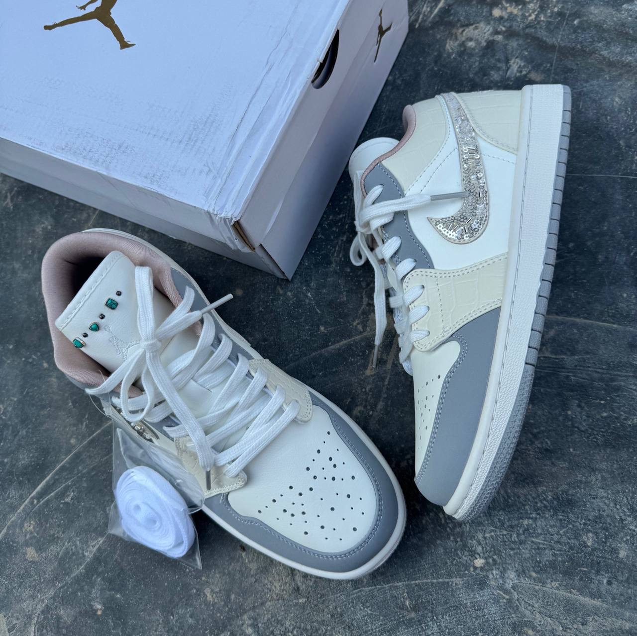 نایک ایر جردن وان لو Nike Air Jordan 1 Low
