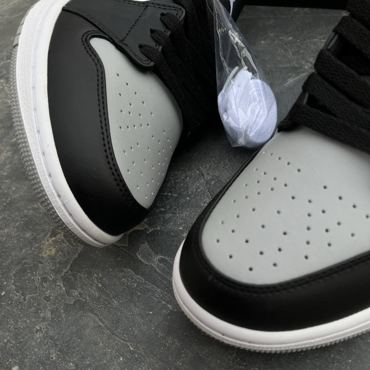 نایک ایر جردن وان لو شادو