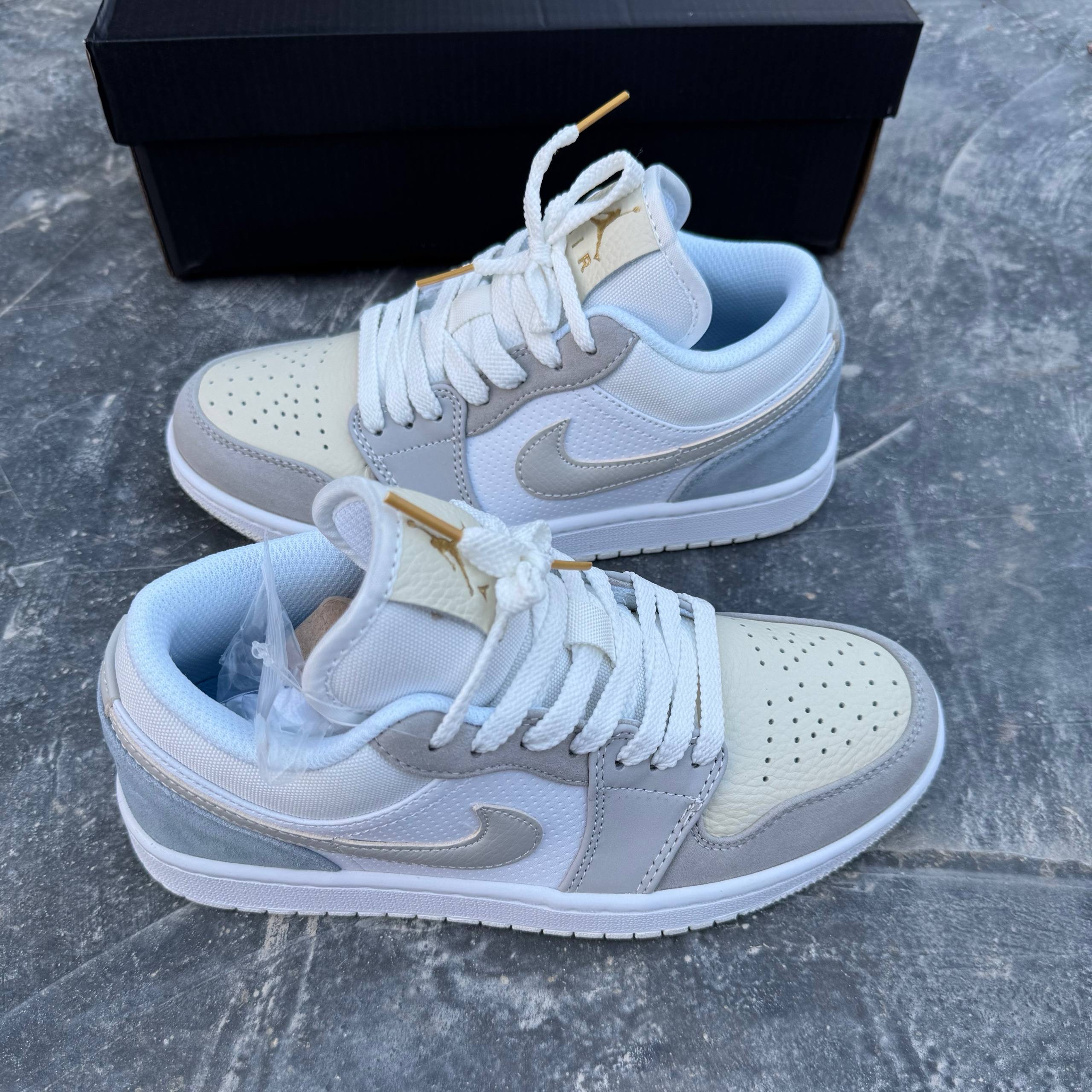 نایک ایر جردن وان لو پاریس Nike Air Jordan 1 Low Paris