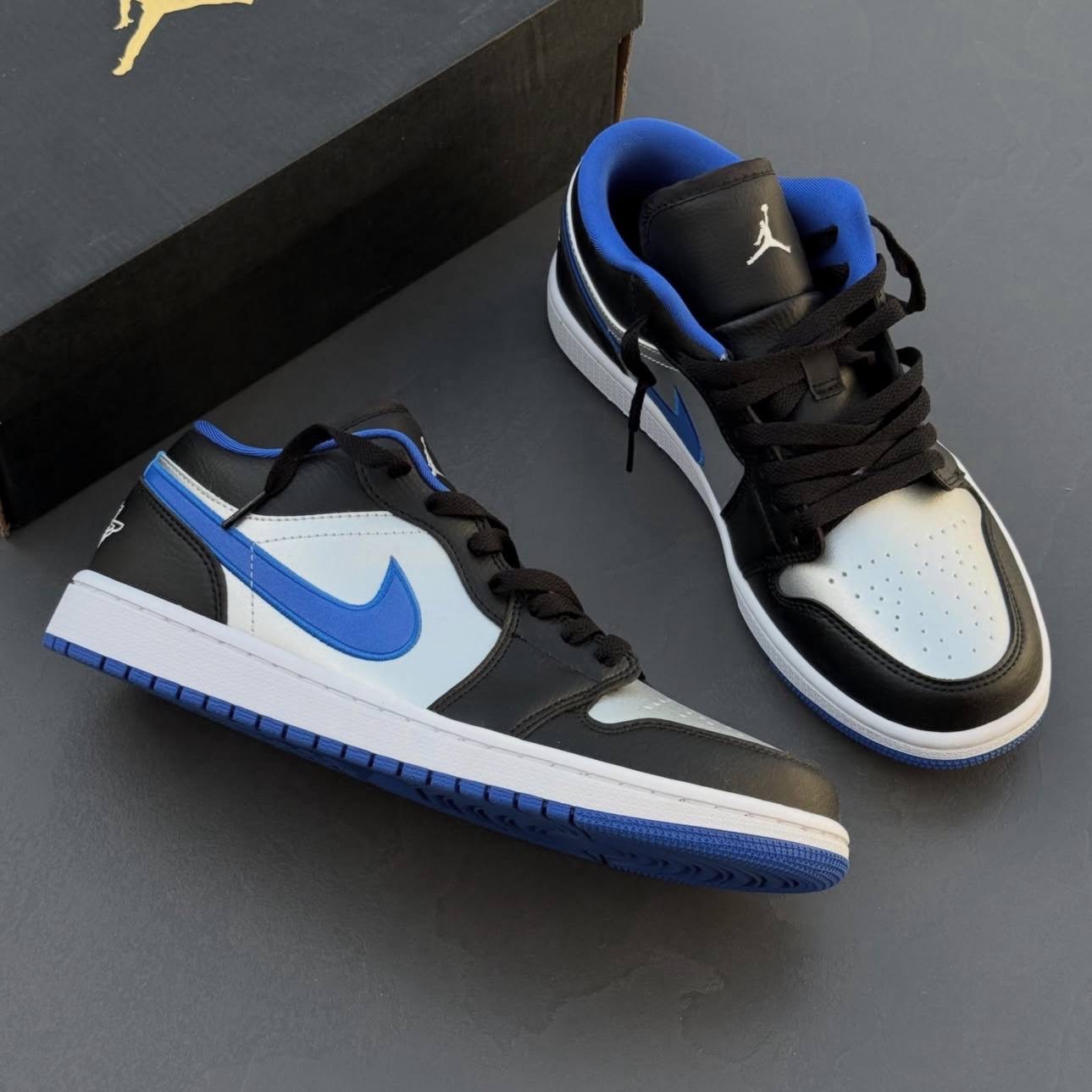 نایک ایر جردن وانNike Air Jordan 1