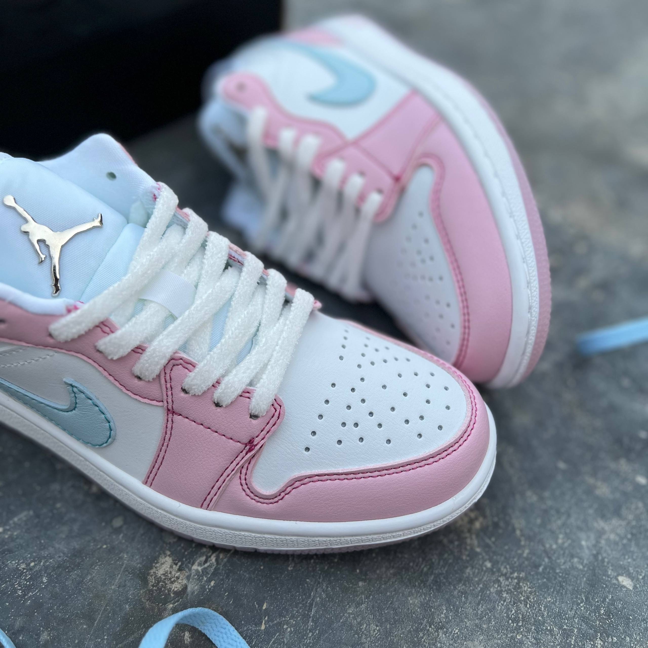 نایک جردن وان صورتی پنجه گربه Jordan1Paw Print Pink Foam